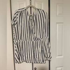 Ava & Viv black & White Striped Too